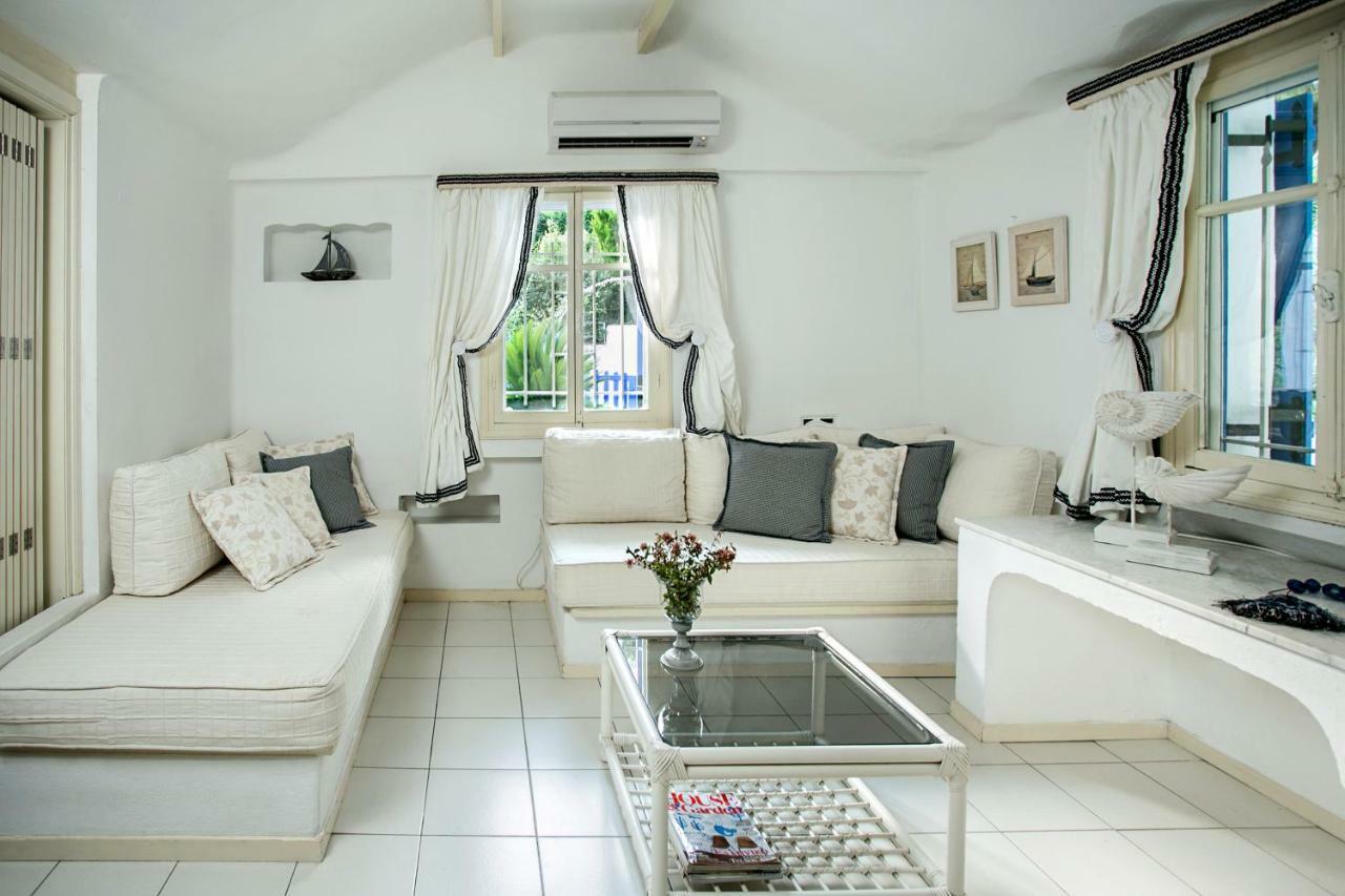 Ilianna Villa Száni-part Kültér fotó